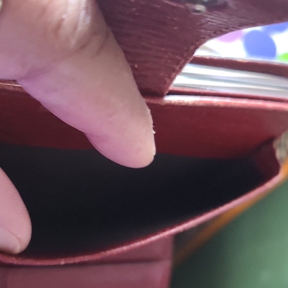 Gucci Beige and Brown Wallet - Picture 4 of 14